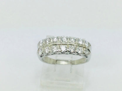 14k White Gold Round Cut 70pt Diamond Row Set Ring