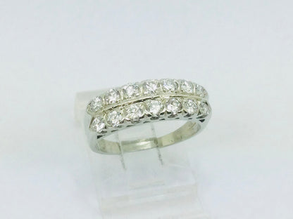 14k White Gold Round Cut 70pt Diamond Row Set Ring
