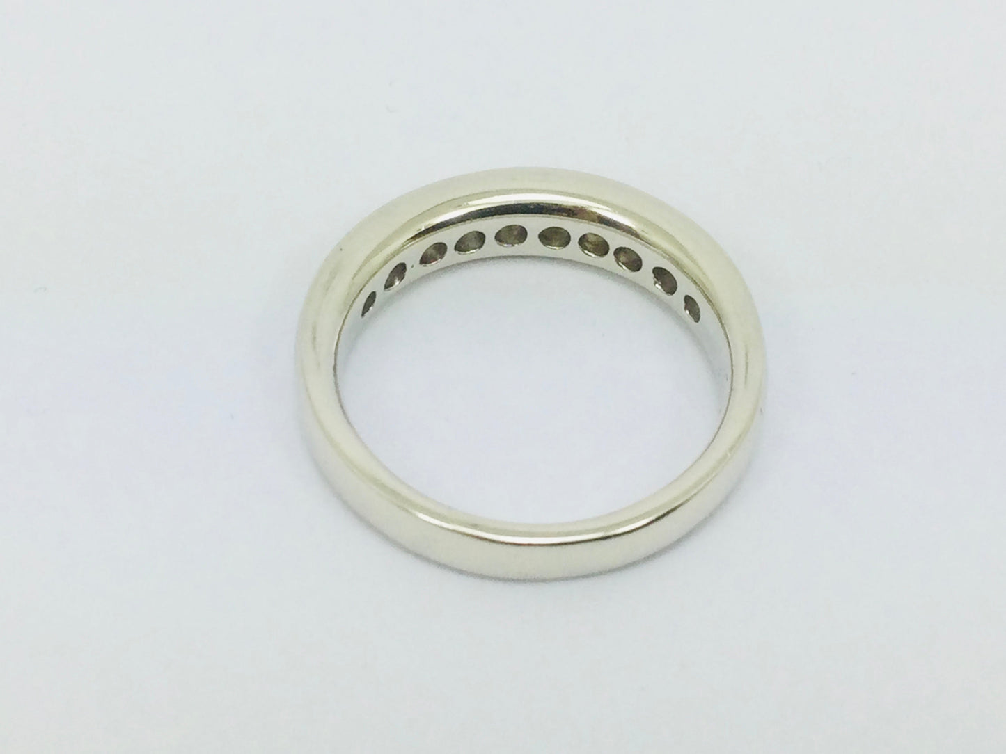 14k White Gold Round Cut 50pt Diamond Channel Set Ring