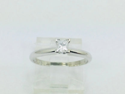 14k White Gold Princess Cut 17pt Solitaire Diamond Ring