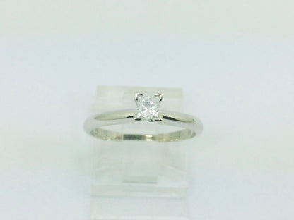 14k White Gold Princess Cut 17pt Solitaire Diamond Ring