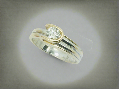 14k White Gold Round Cut 38pt Diamond Solitaire Ring
