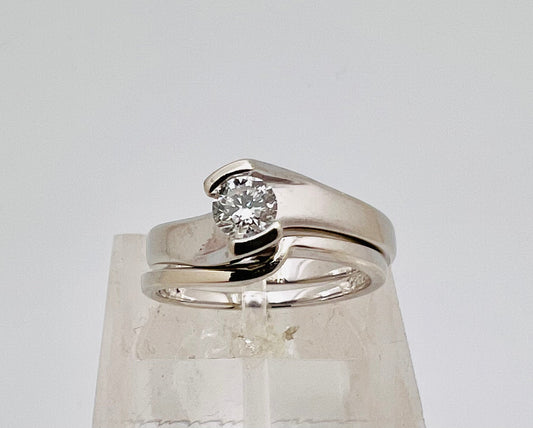 14k White Gold Brilliant Cut 32pt Diamond Solitaire with Accents Ring Set