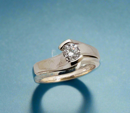 14k White Gold Brilliant Cut 32pt Diamond Solitaire with Accents Ring Set