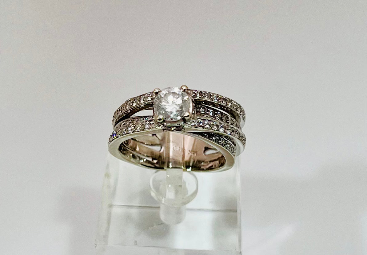 14k White Gold Brilliant Cut 98pt Diamond and Row Set Accent Ring