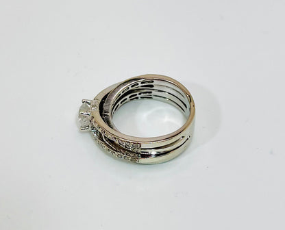 14k White Gold Brilliant Cut 98pt Diamond and Row Set Accent Ring