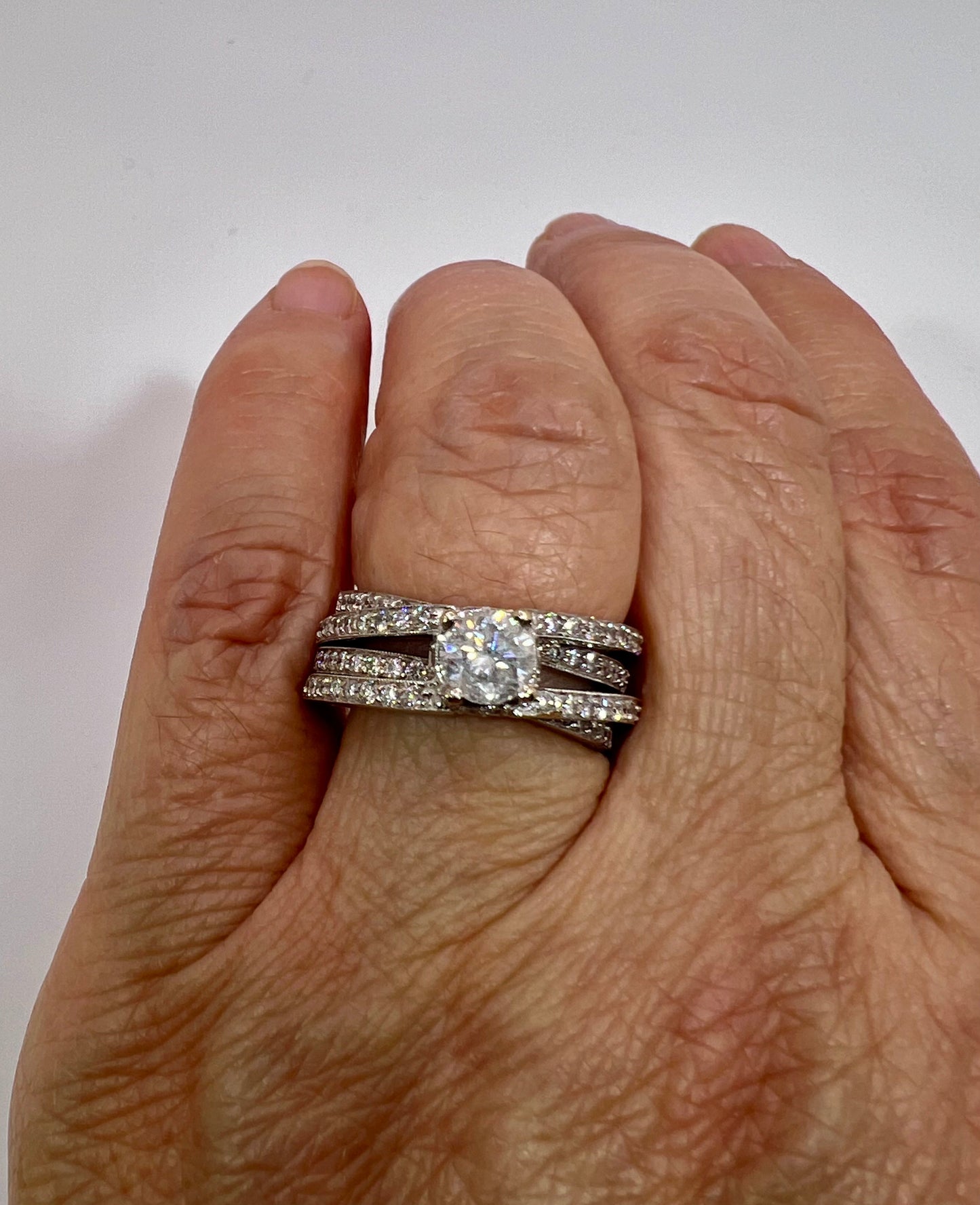14k White Gold Brilliant Cut 98pt Diamond and Row Set Accent Ring