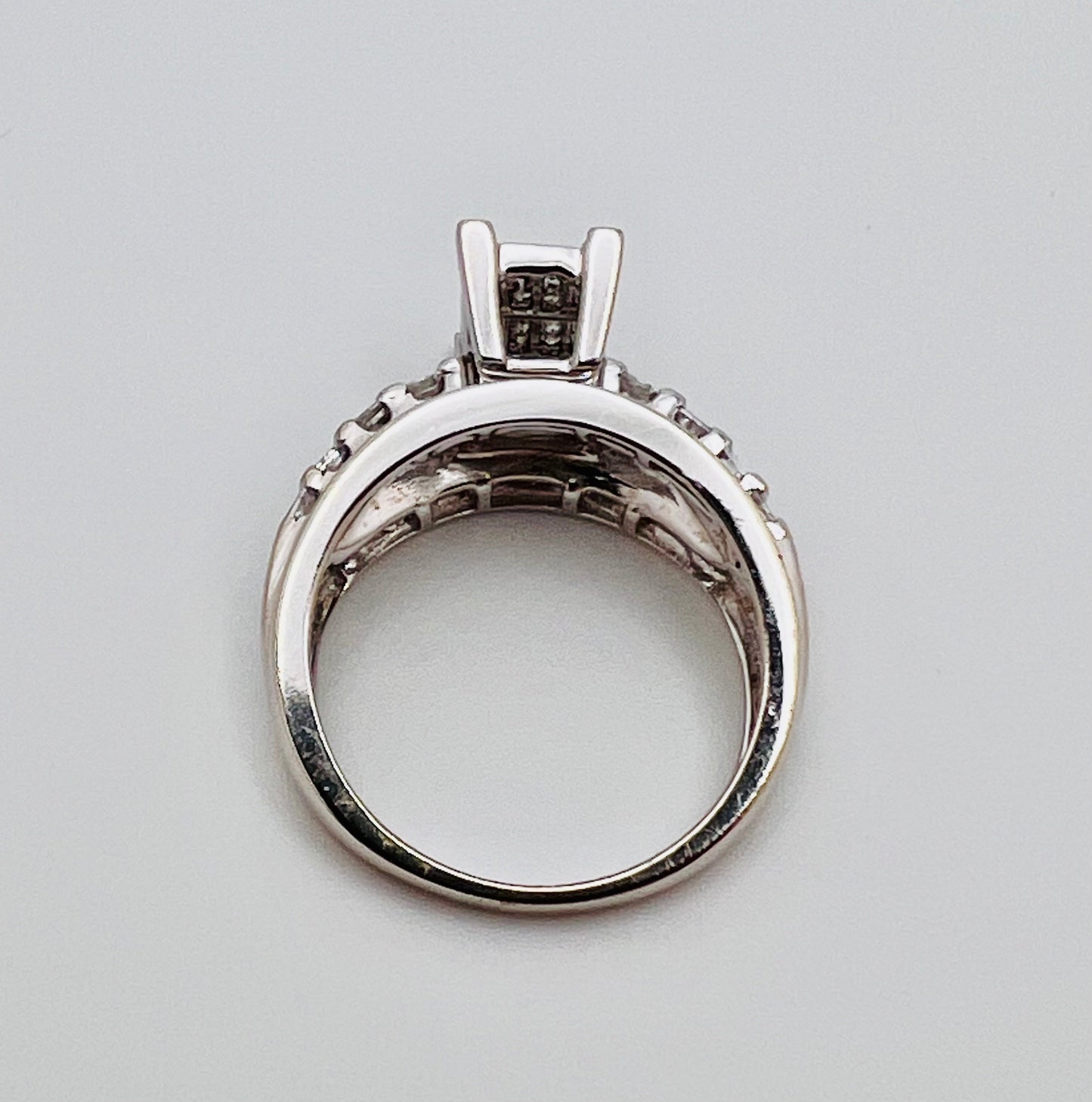 10k White Gold 78pt Round, Princess, and Baguette Diamond Ring