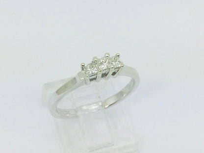 14k White Gold 26pt Princess Cut Diamond Trinity Ring