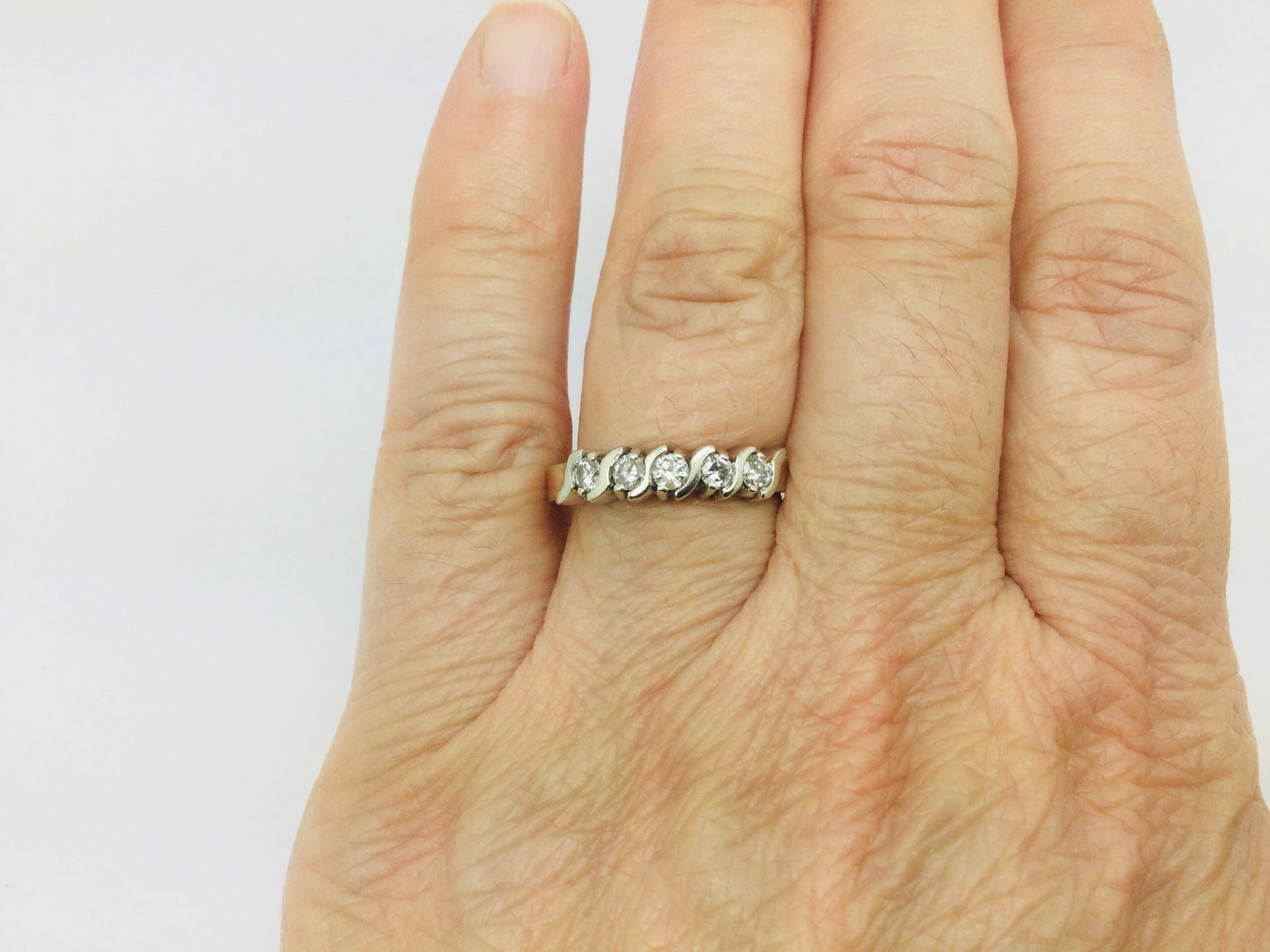 14k Yellow Gold Round Cut 35pt Diamond Row Set Band Ring