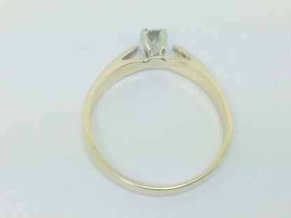 10k Yellow Gold Round Cut 0.14ct Diamond Solitaire Ring