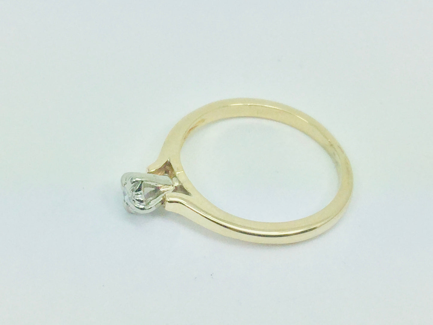14k Yellow Gold Brilliant Cut 3pt Diamond Ring
