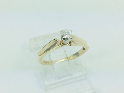 10k Yellow Gold Brilliant Cut 8pt Solitaire Diamond Ring
