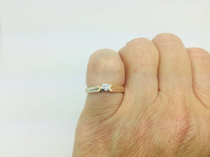 10k Yellow Gold Brilliant Cut 8pt Solitaire Diamond Ring