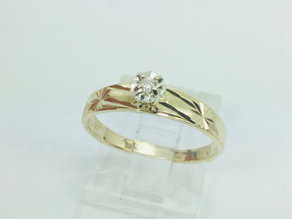 10k Yellow Gold Brilliant Cut 3pt Solitaire Diamond Ring