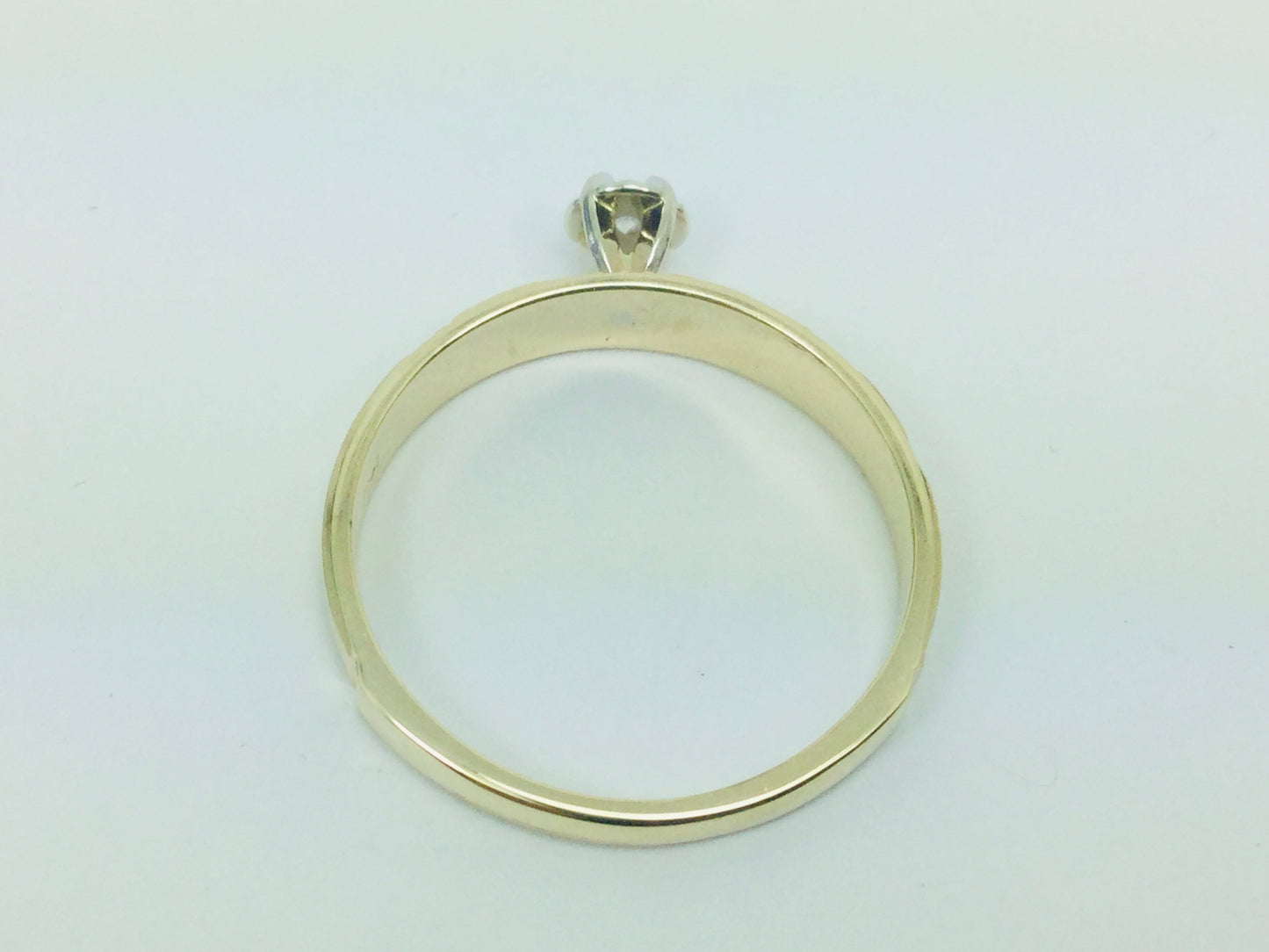 10k Yellow Gold Brilliant Cut 3pt Solitaire Diamond Ring