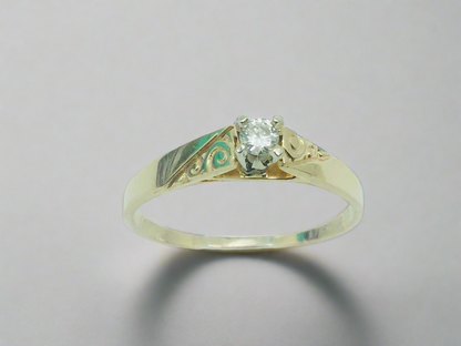14k Yellow Gold Brilliant Cut 7pt Solitaire Diamond Ring