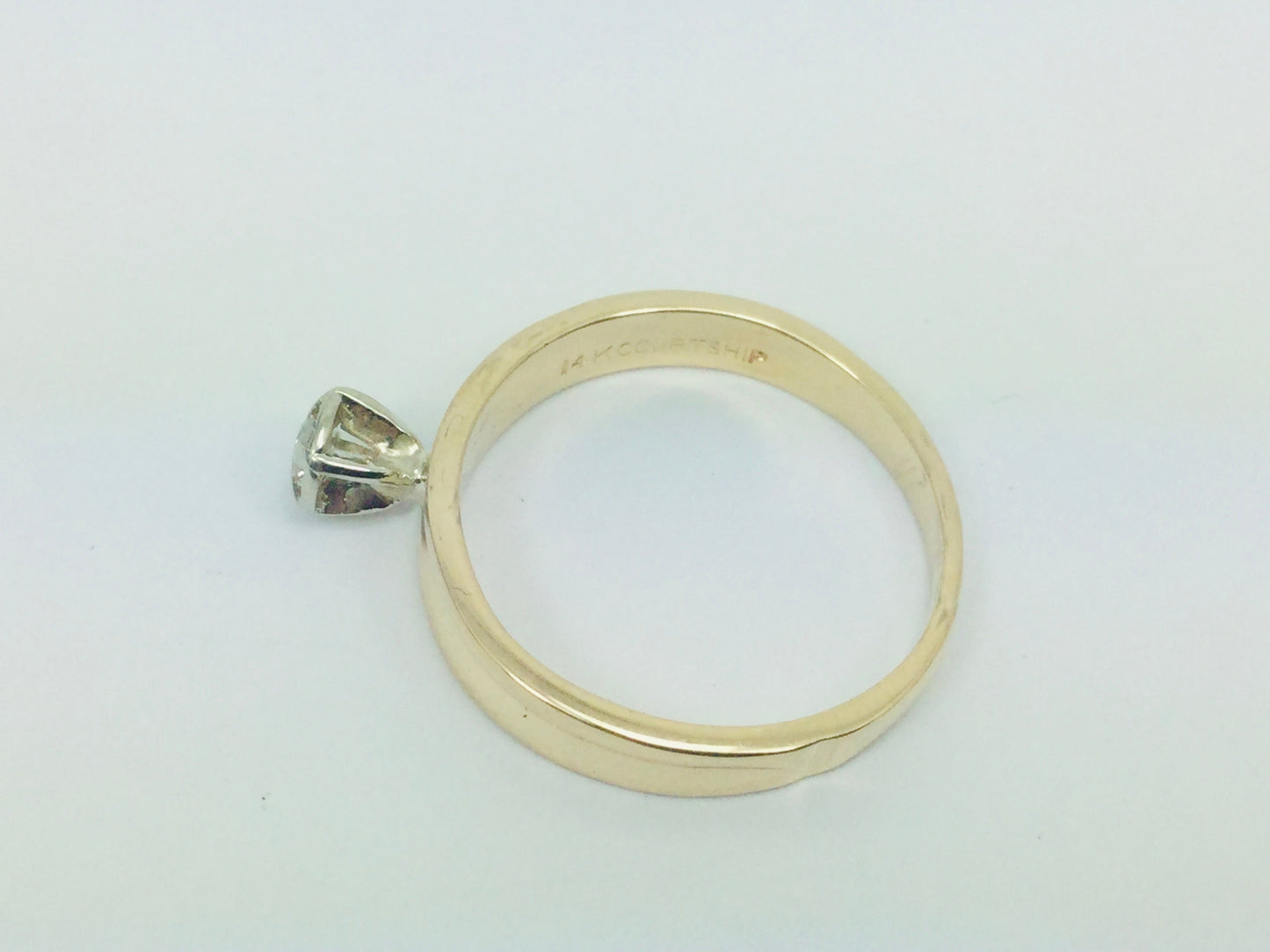 14k Yellow Gold Brilliant Cut 4pt Solitaire Diamond Ring