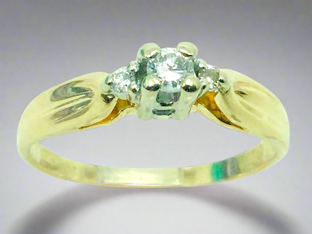 14k Yellow Gold Round Cut 0.12ct Solitaire with Accents Diamond Ring