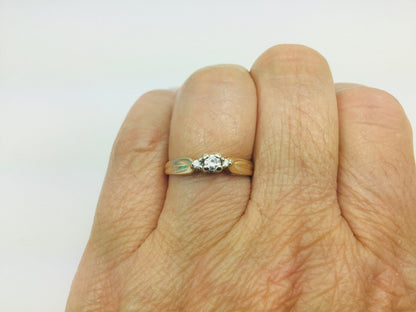14k Yellow Gold Round Cut 0.12ct Solitaire with Accents Diamond Ring