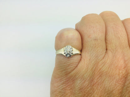 10k Yellow Gold Brilliant Cut 8pt Diamond Cluster Ring