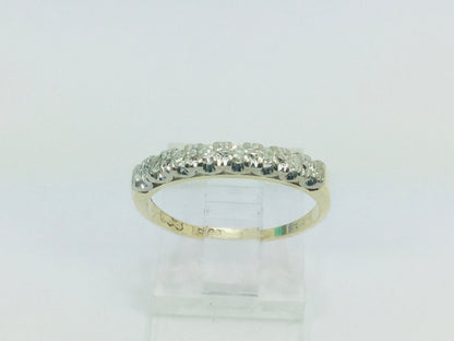18k Yellow Gold Brilliant Cut 16pt Diamond Row Set Ring