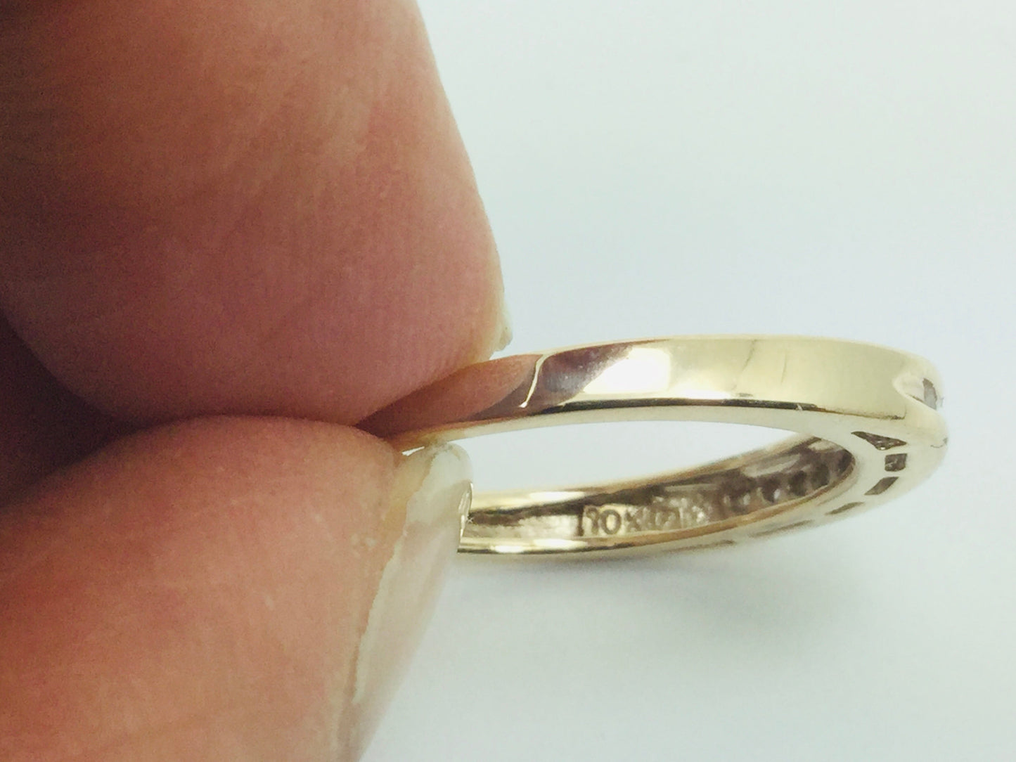 10k Yellow Gold Brilliant Cut 5.5pt Diamond Channel Set Ring