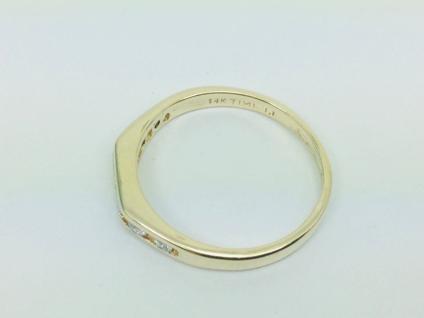 14k Yellow Gold Round Cut 0.14ct Diamond Channel Set Ring