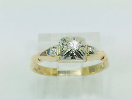 14k Yellow Gold Brilliant Cut 8pt Diamond with Accents Ring
