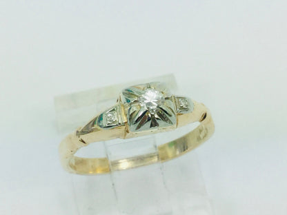 14k Yellow Gold Brilliant Cut 8pt Diamond with Accents Ring