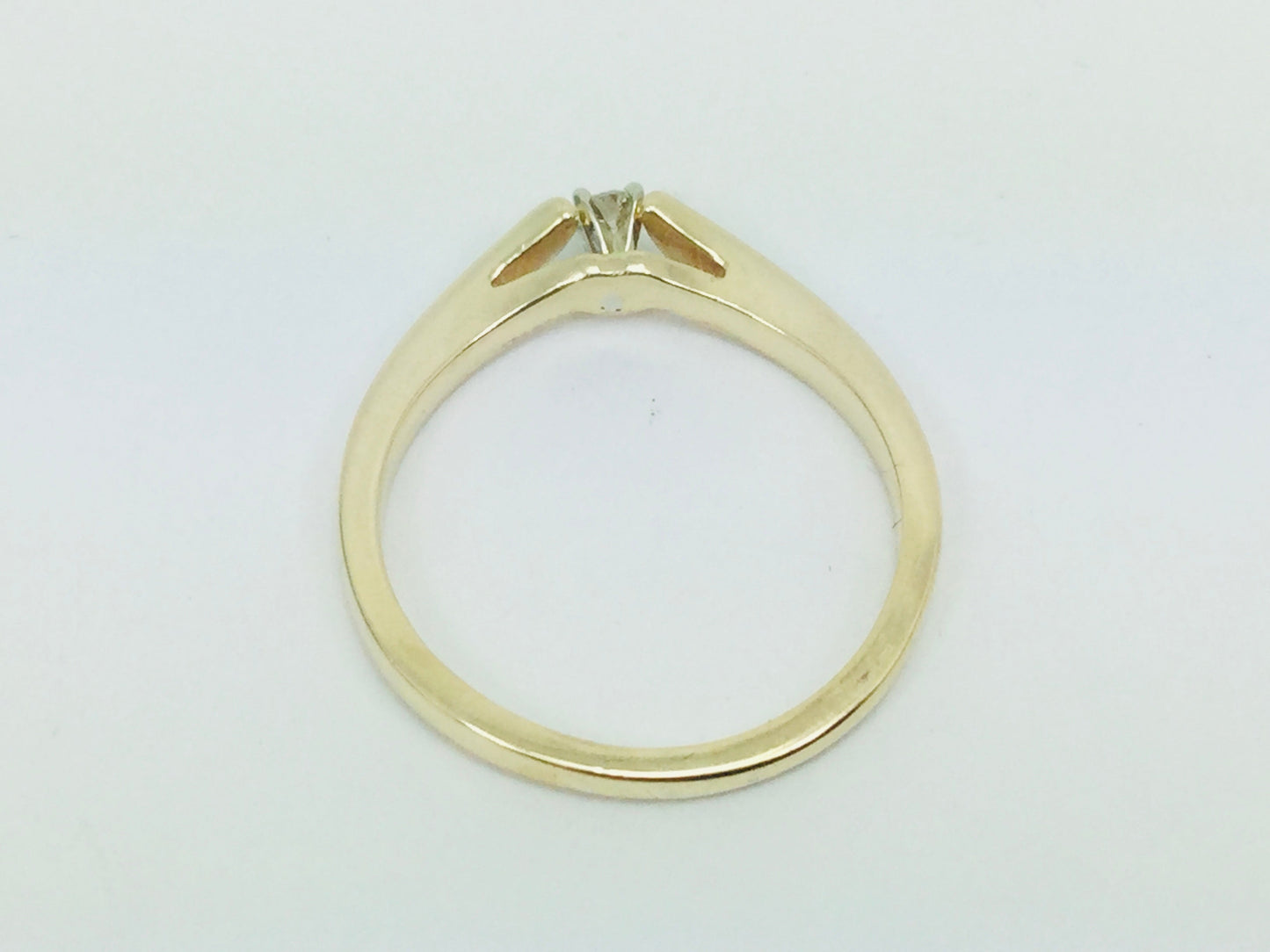 14k Yellow Gold Brilliant Cut 4pt Diamond Solitaire Ring
