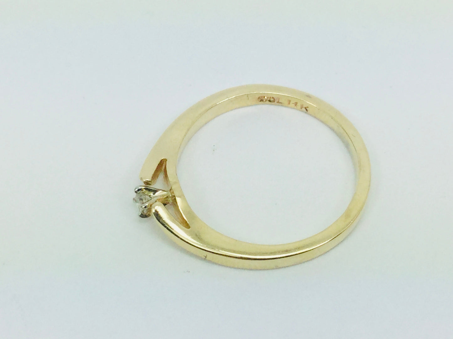 14k Yellow Gold Brilliant Cut 4pt Diamond Solitaire Ring