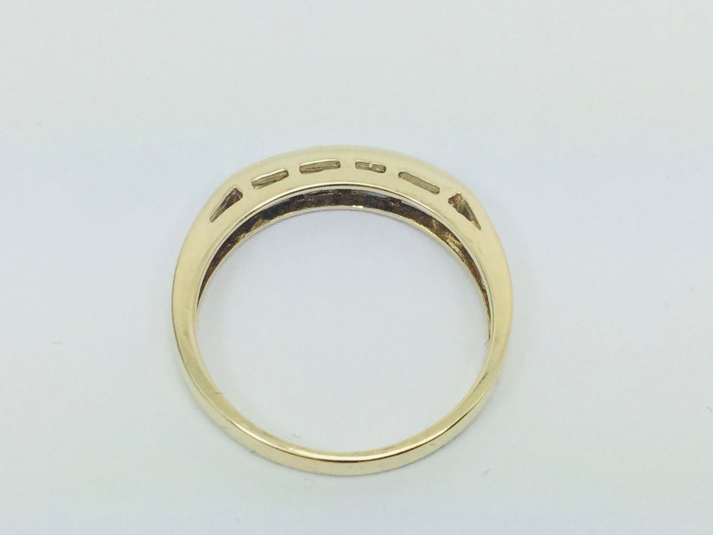 10k Yellow Gold Round Cut 0.11ct Diamond Channel Set Ring