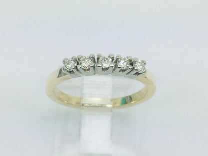 14k Yellow Gold Round Cut 0.20ct Row Set Diamond Ring