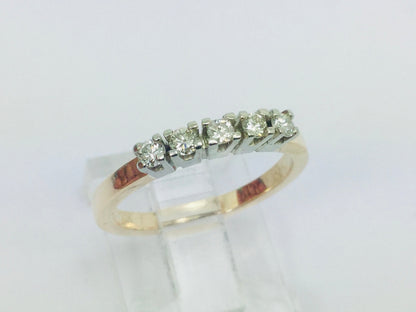 14k Yellow Gold Round Cut 0.20ct Row Set Diamond Ring