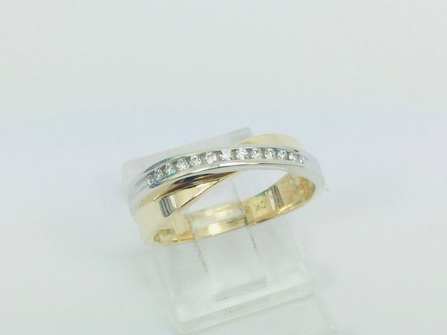 10k Yellow & White Gold Round Cut 0.13ct Channel Set Diamond Ring