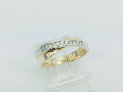 10k Yellow & White Gold Round Cut 0.13ct Channel Set Diamond Ring