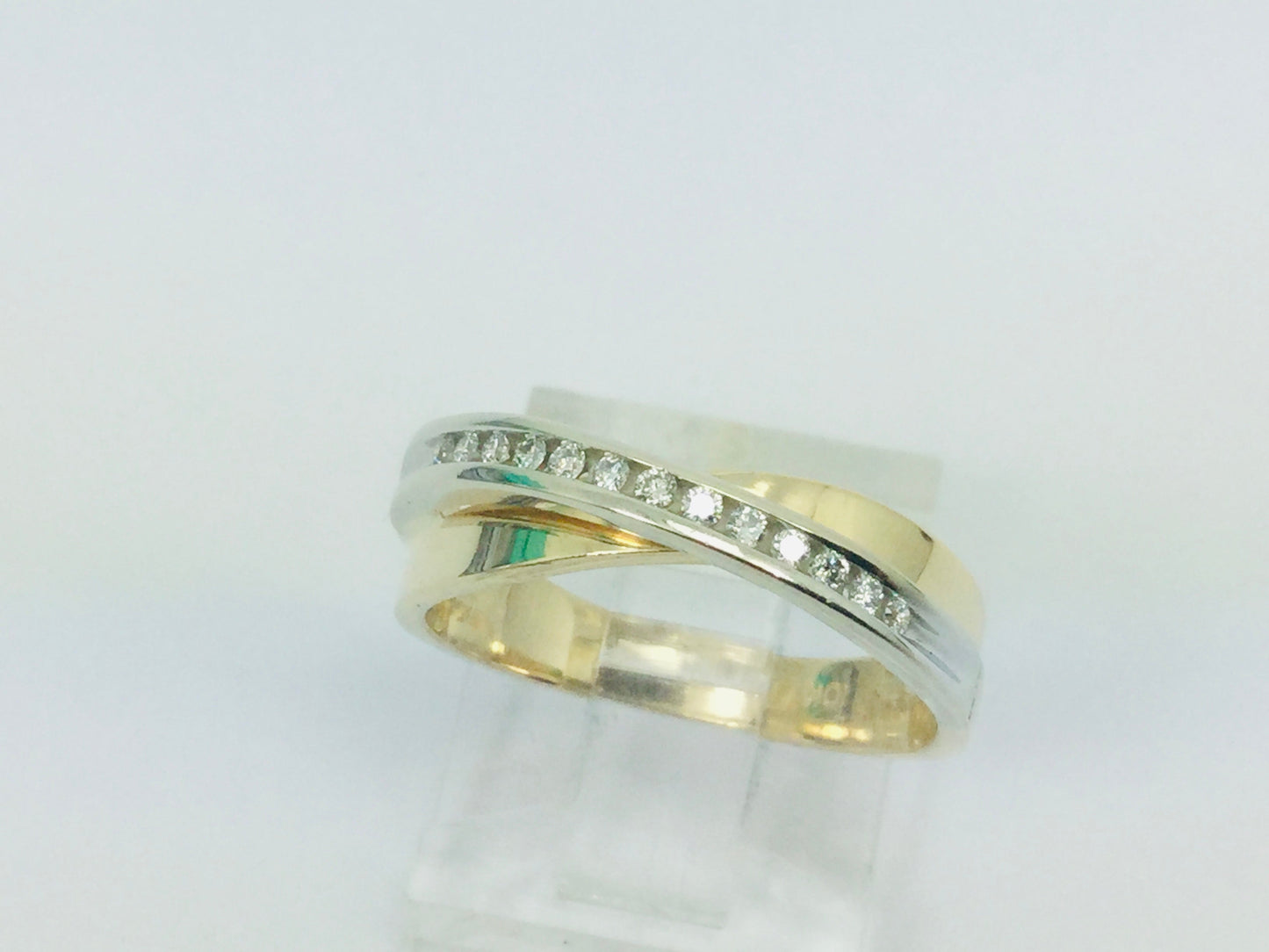 10k Yellow & White Gold Round Cut 0.13ct Channel Set Diamond Ring