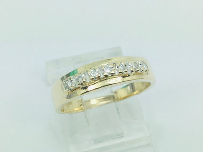 14k Yellow Gold Brilliant Cut 14pt Row Set Diamond Ring