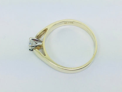 14k Yellow Gold Round Cut 0.18ct Diamond Solitaire Ring