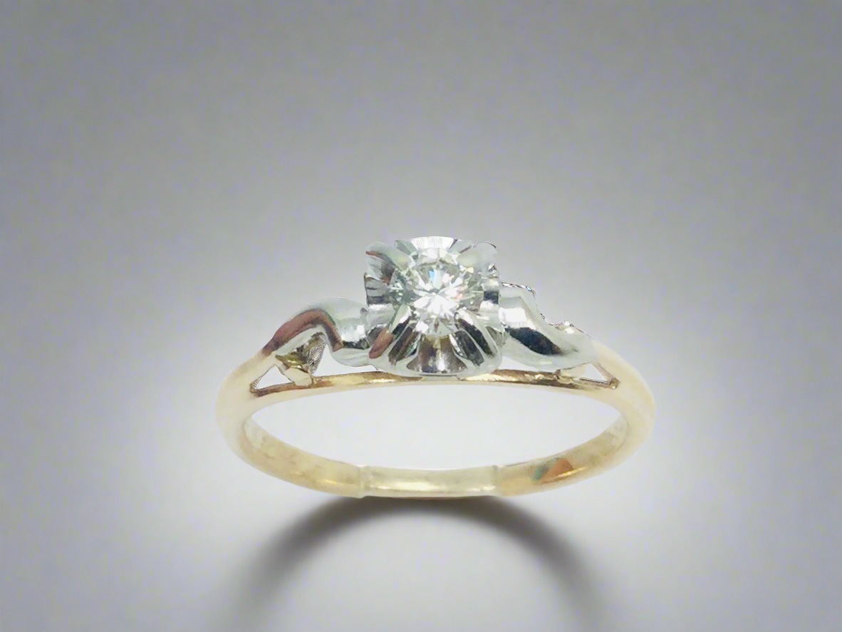 14k Yellow & White Gold Round Cut 0.15ct Diamond Solitaire Ring