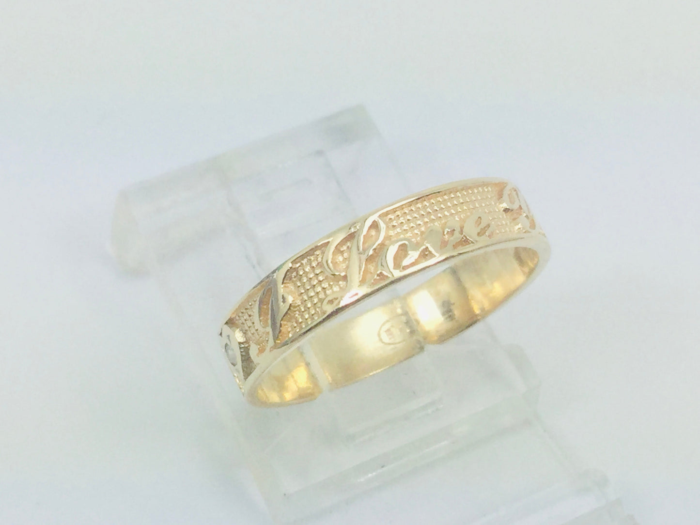 10k Yellow Gold 'I Love You' Heart and Diamond Ring