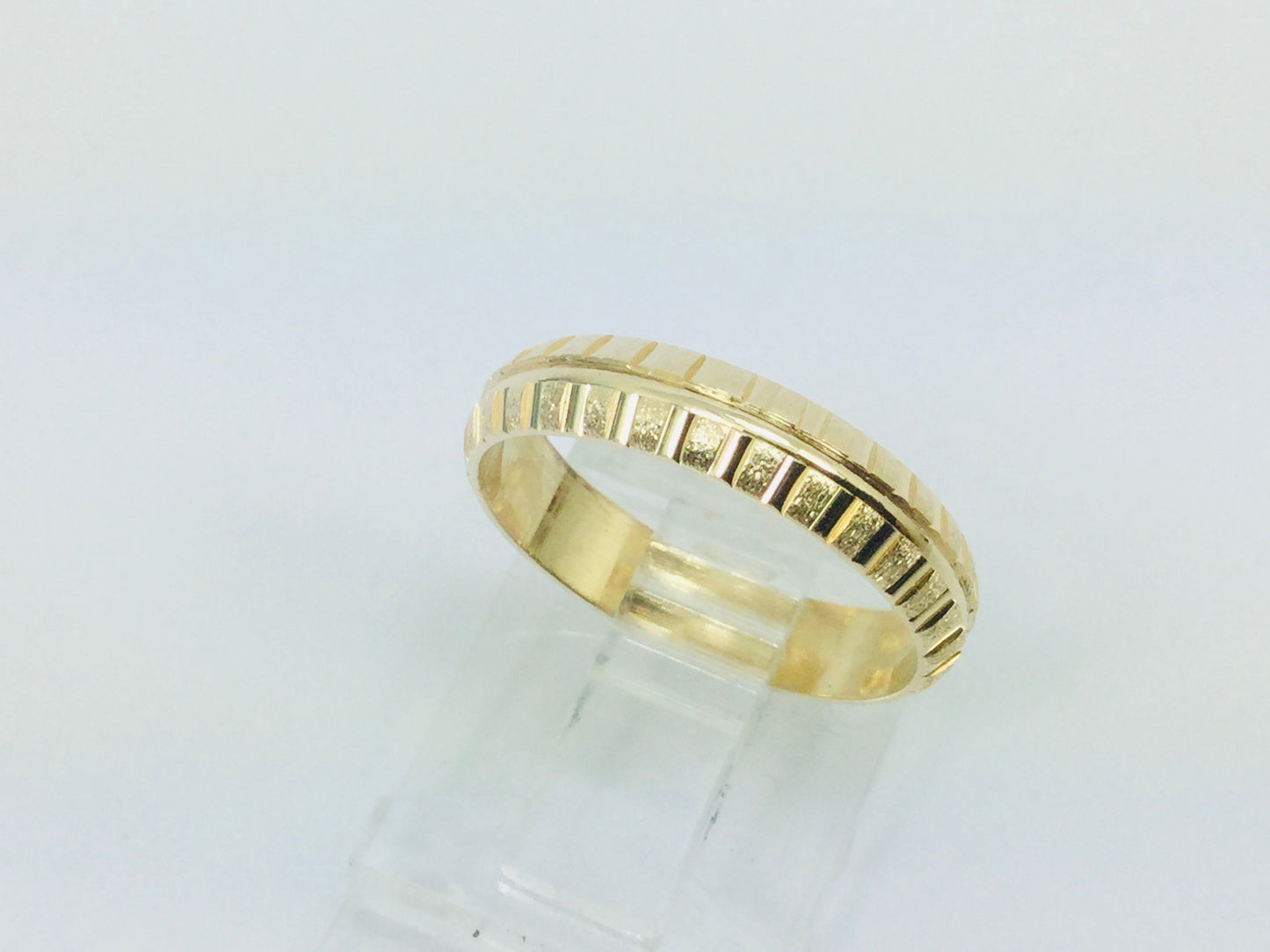 14k Yellow Gold Custom Diamond Cut Band Ring