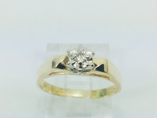 14k Yellow Gold Round Cut 6pt Diamond Illusion Set Solitaire Ring
