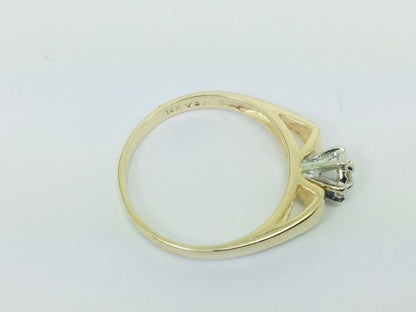 14k Yellow Gold Round Cut 6pt Diamond Illusion Set Solitaire Ring