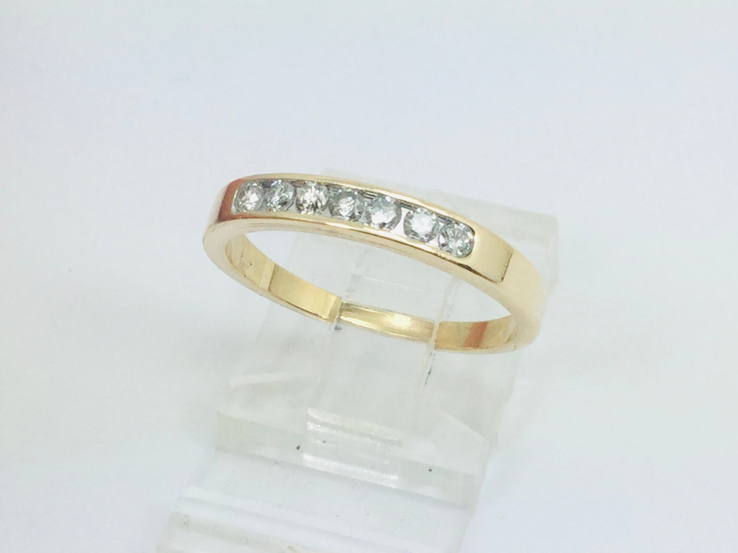14k Yellow Gold Round Cut 21pt Diamond Channel Set Ring