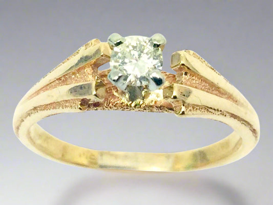 14k Yellow Gold Round Cut 0.16ct Diamond Solitaire Ring