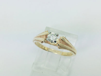 14k Yellow Gold Round Cut 0.16ct Diamond Solitaire Ring