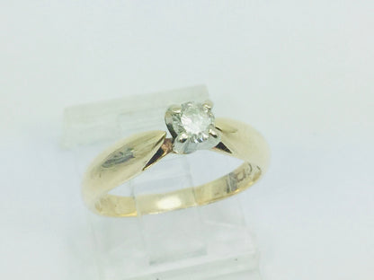 10k Yellow Gold Round Cut 0.18ct Diamond Solitaire Ring