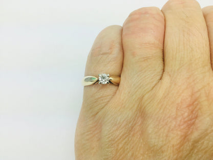 10k Yellow Gold Round Cut 0.18ct Diamond Solitaire Ring